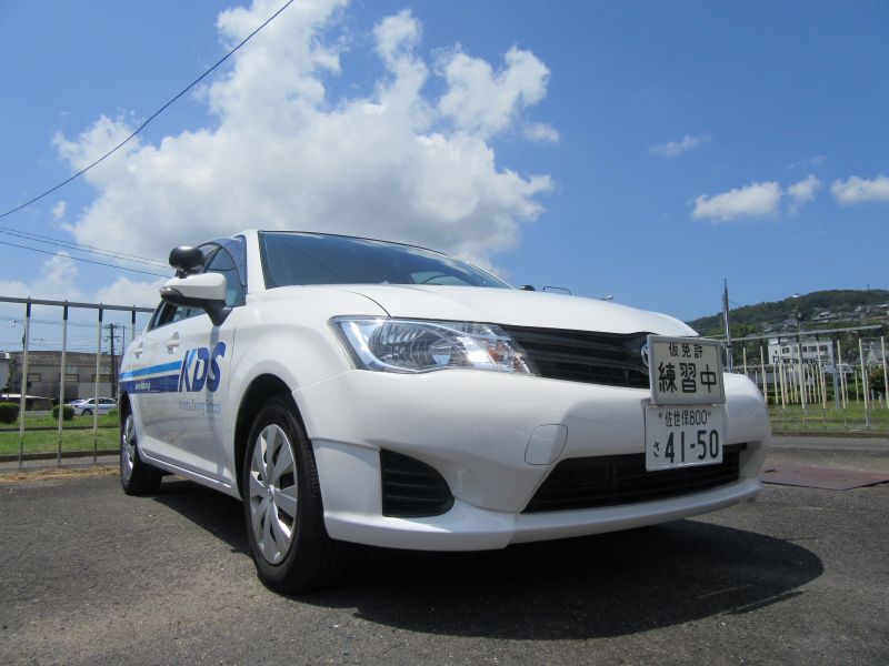 普通自動車